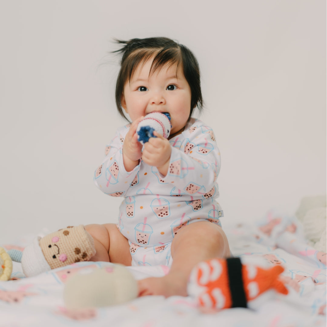 the wee bean organic cotton onesie long sleeve in boba